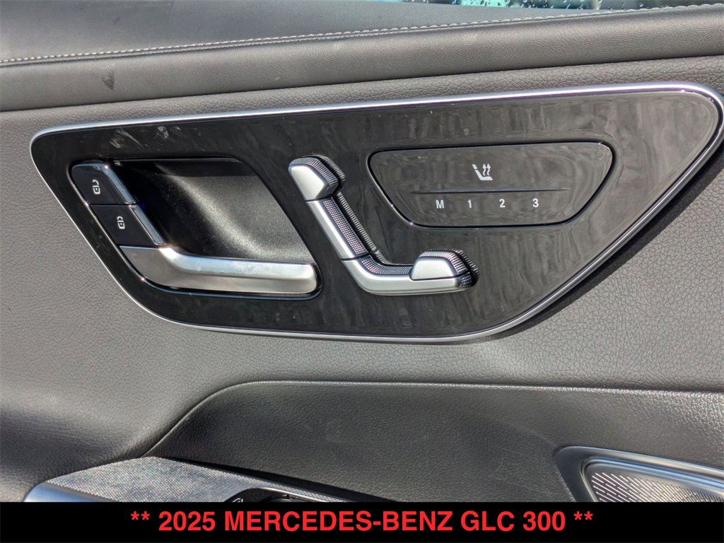 Certified 2025 Mercedes-Benz GLC 300 4MATIC image 14