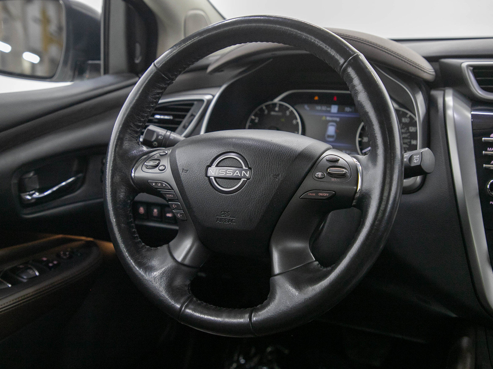 Used 2024 Nissan Murano Platinum AWD/4WD image 15