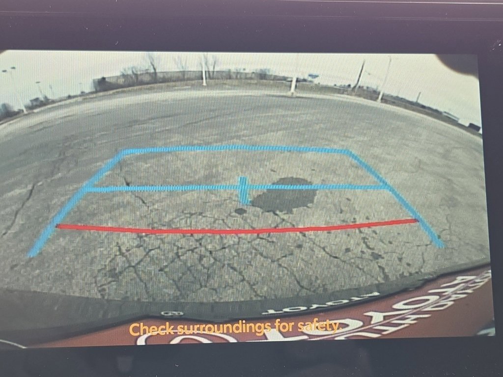 New 2026 Toyota Sienna LE image 9