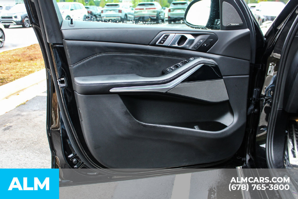 Used 2024 BMW X5 M60i AWD/4WD image 35