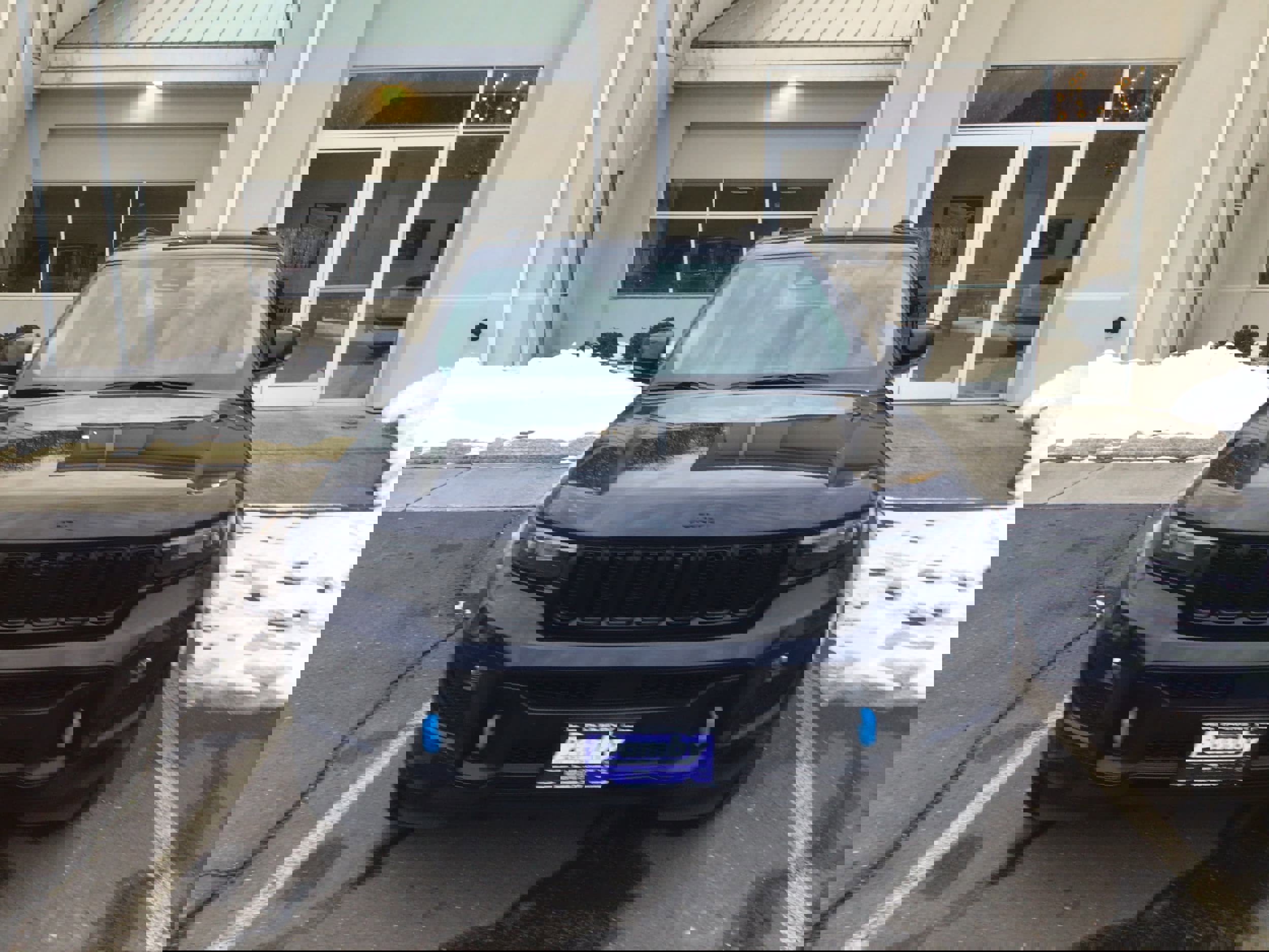 Used 2023 Jeep Grand Cherokee 30th Anniversary image 2