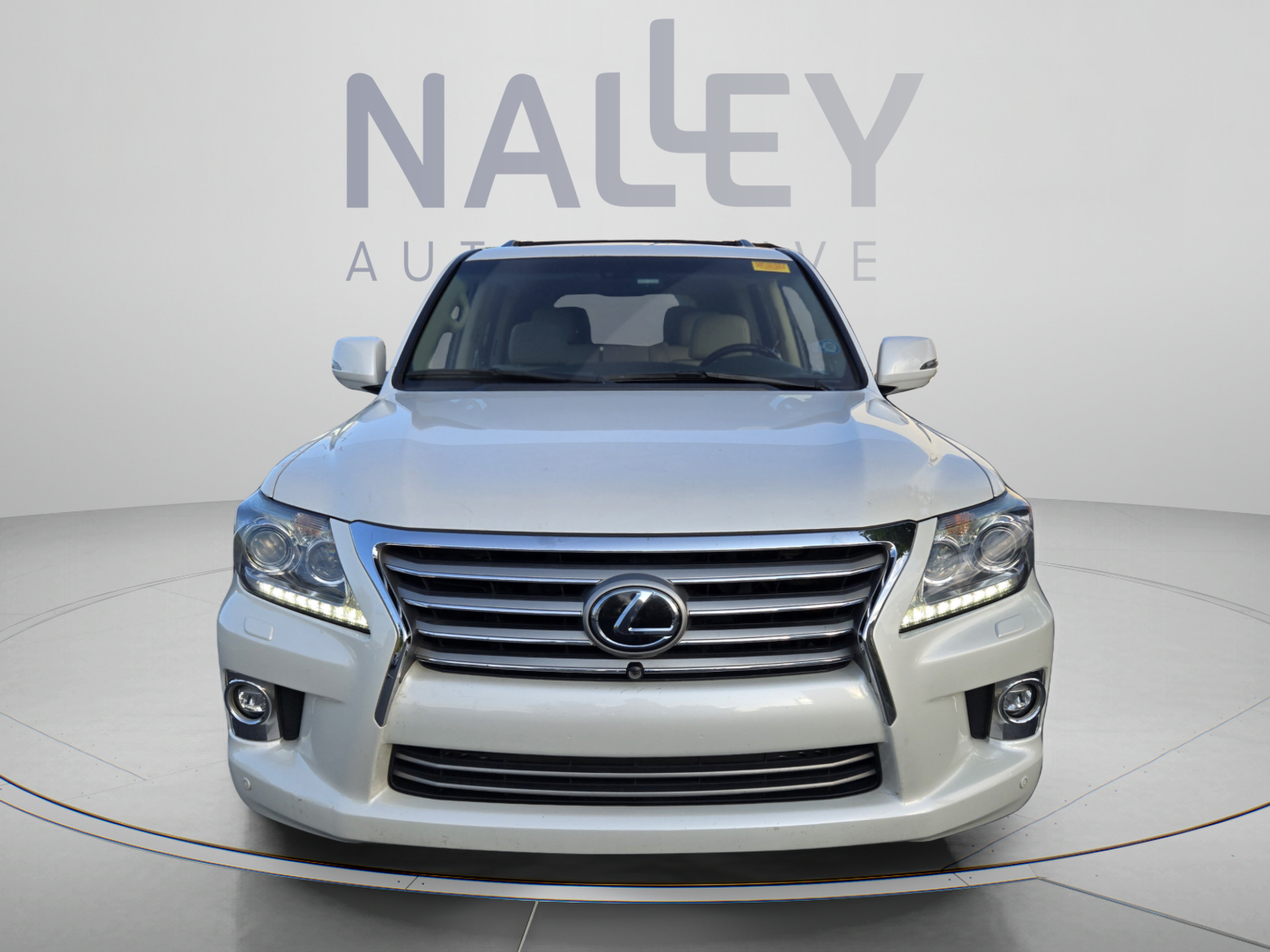 Used 2014 Lexus LX 570 4WD image 7