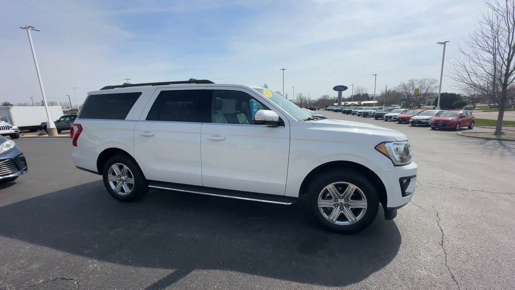 Used 2021 Ford Expedition Max XLT image 3