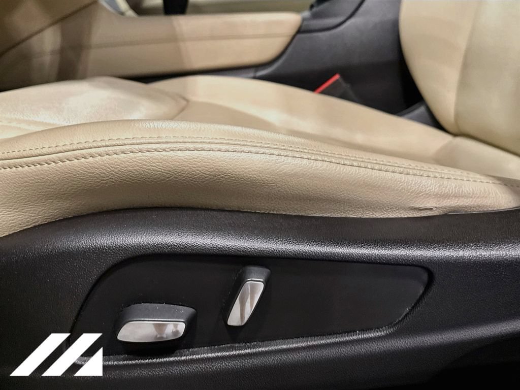 Used 2018 Cadillac XT5 AWD image 20