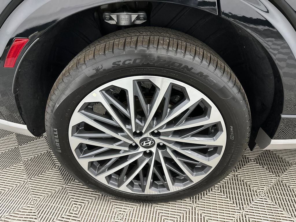 Used 2026 Hyundai Palisade Calligraphy image 19