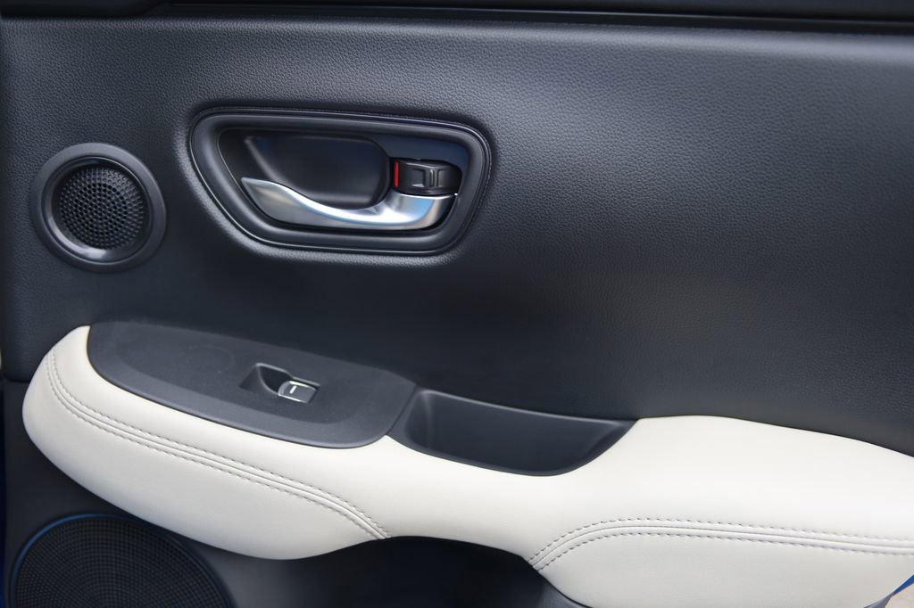 New 2026 Acura ADX A-Spec image 32