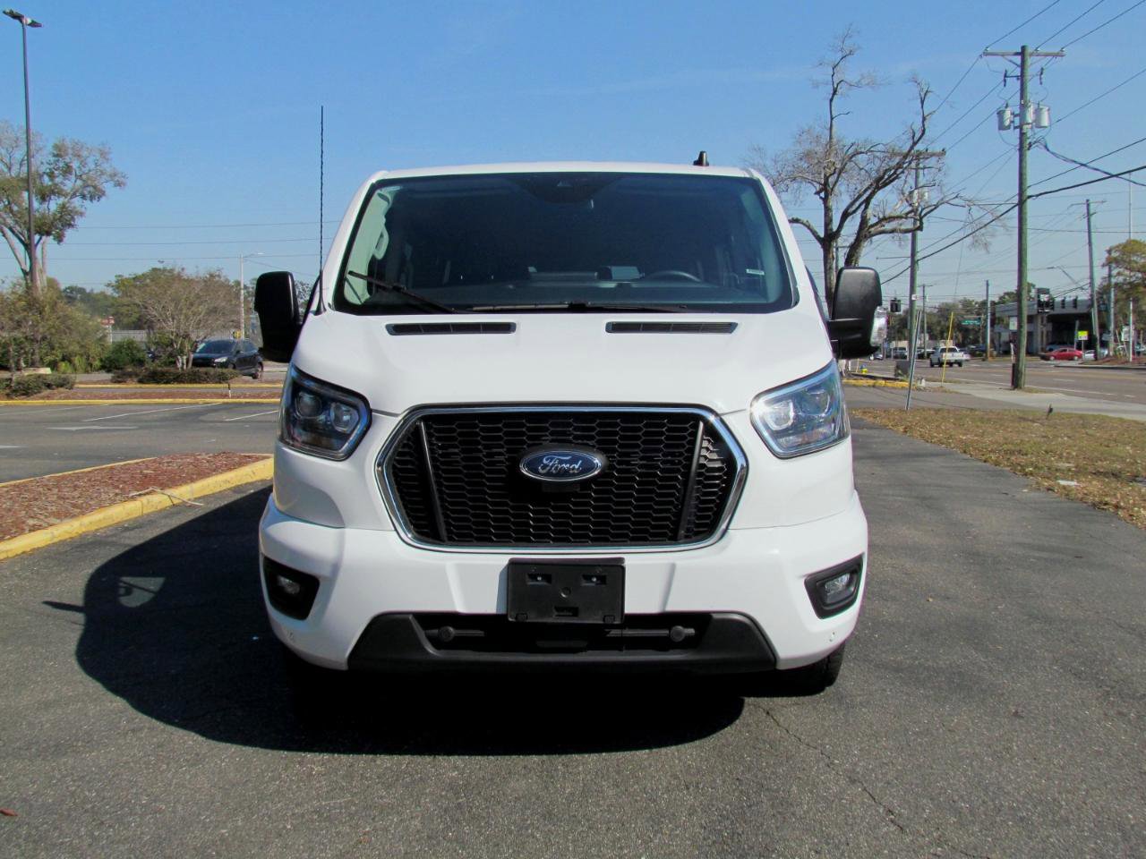 Used 2023 Ford Transit 350 XLT image 16
