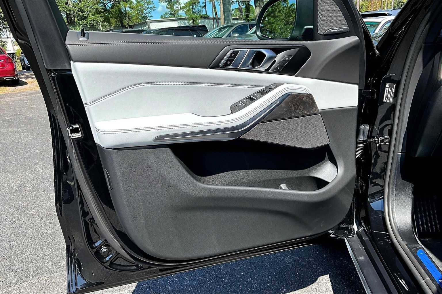 New 2026 BMW X5 xDrive40i image 10