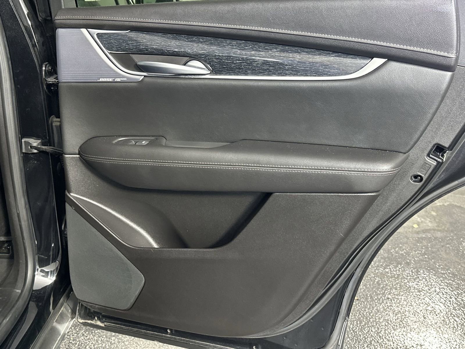 Used 2023 Cadillac XT5 Premium Luxury image 32