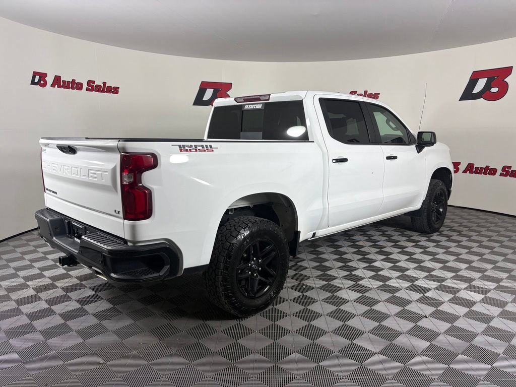 Used 2024 Chevrolet Silverado 1500 LT Trail Boss w/ Convenience Package II AWD/4WD image 6