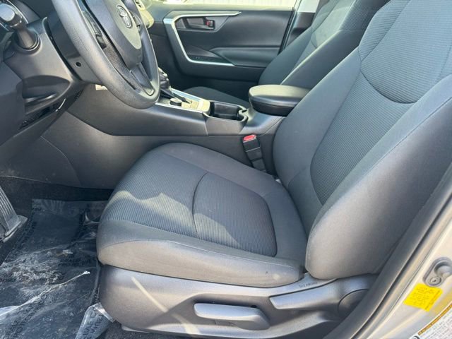 Certified 2019 Toyota RAV4 LE image 6