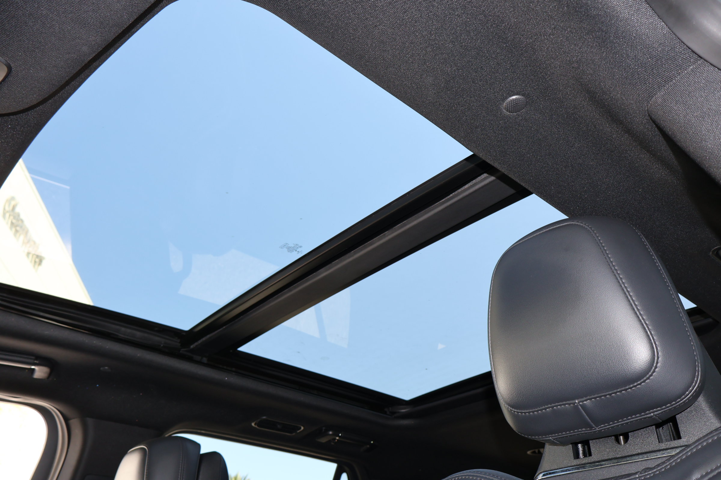 Used 2022 Lincoln Navigator Reserve RWD image 5
