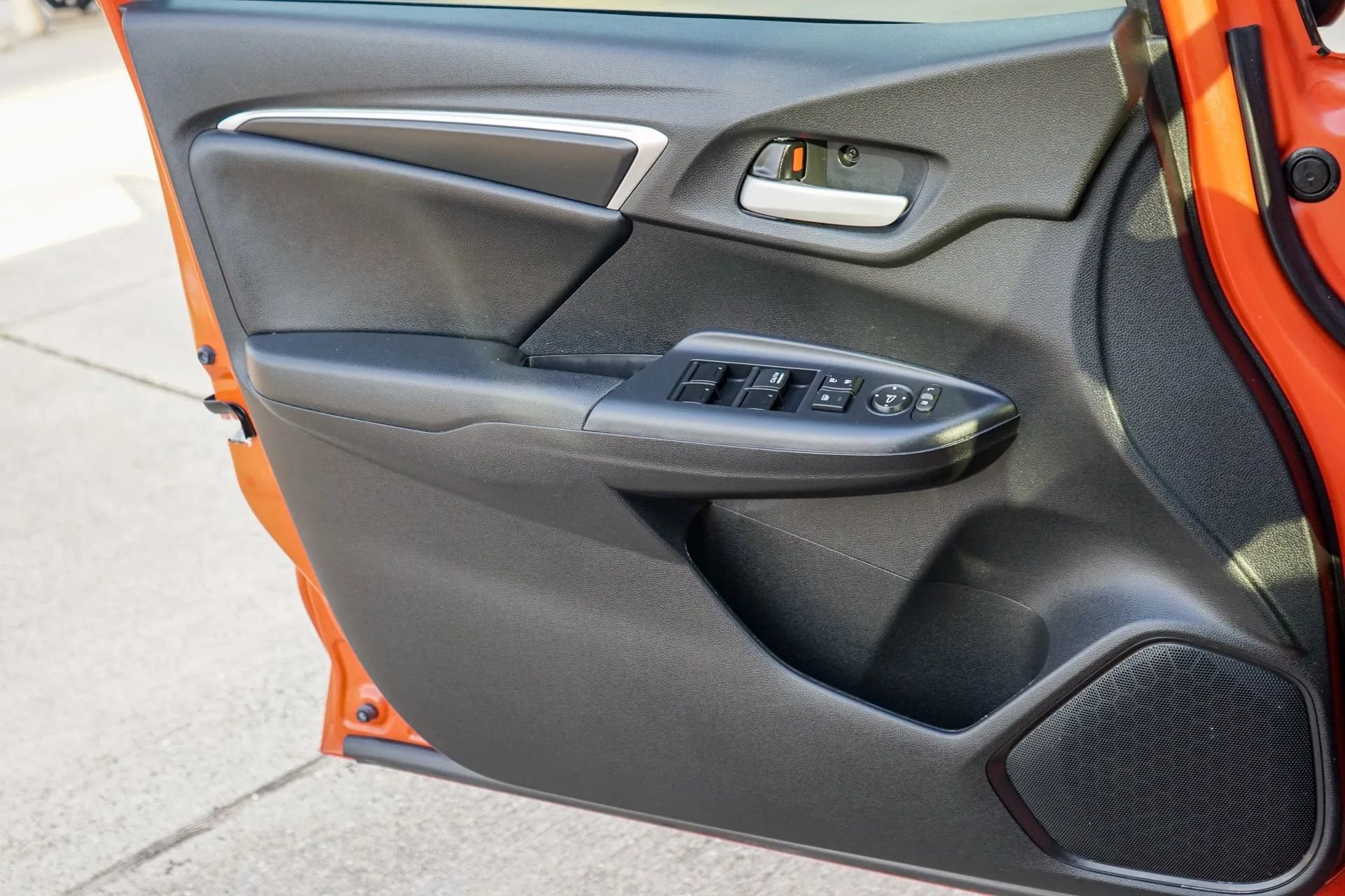 Used 2018 Honda Fit EX-L image 30
