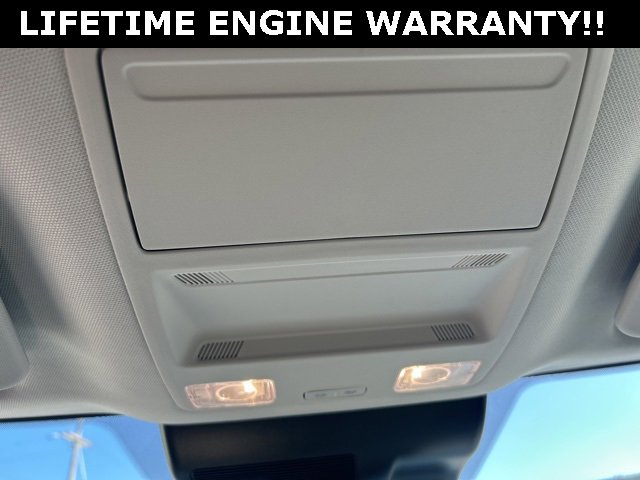 New 2025 Ford Maverick XLT image 31