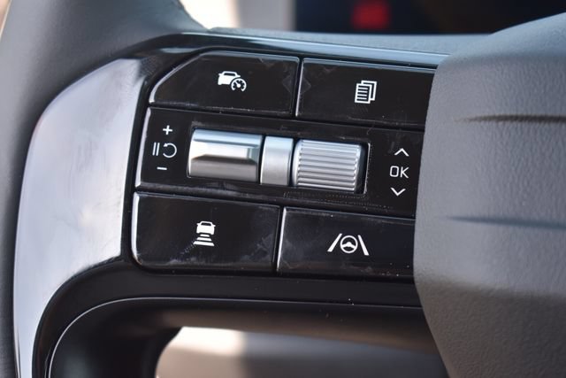 New 2026 Kia Sorento LX FWD image 23