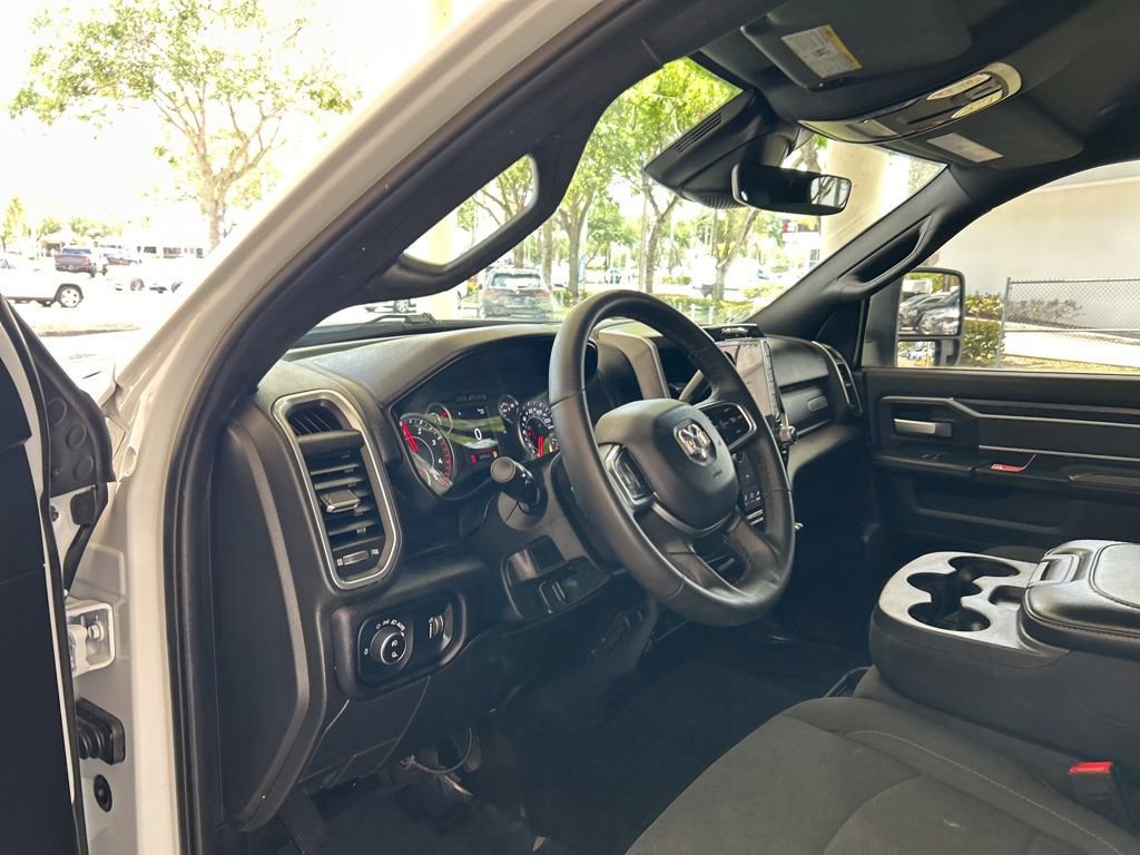Used 2025 RAM 2500 Big Horn AWD/4WD image 7