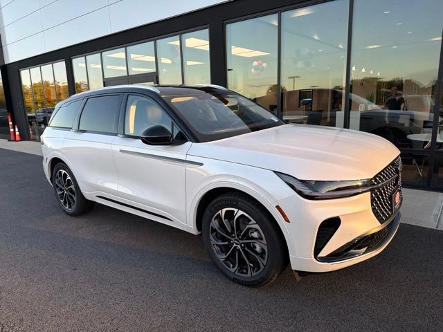 New 2026 Lincoln Nautilus Reserve AWD/4WD image 1