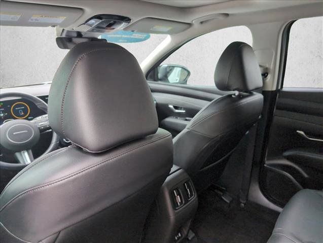 Certified 2025 Hyundai Tucson SEL image 18
