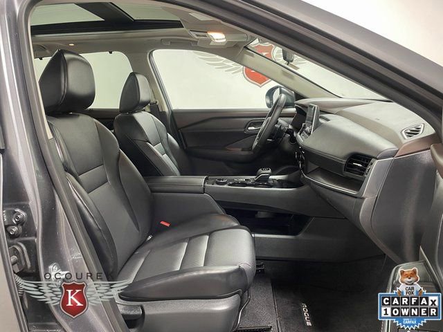 Used 2023 Nissan Rogue SV w/ SV Premium B Package image 24