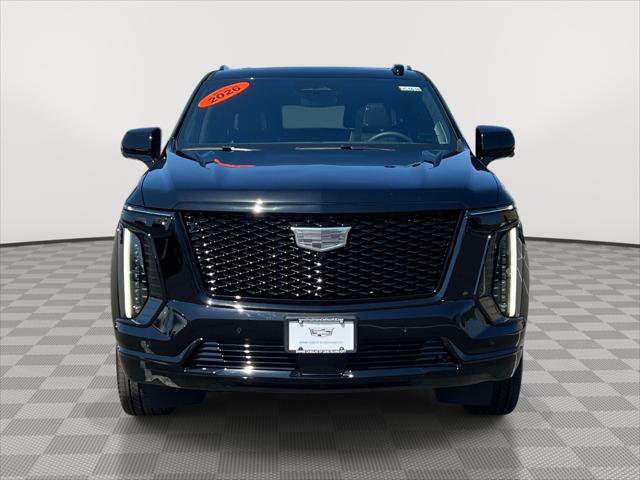 Used 2026 Cadillac Escalade ESV Platinum Sport w/ LPO, ONYX Package AWD/4WD image 2
