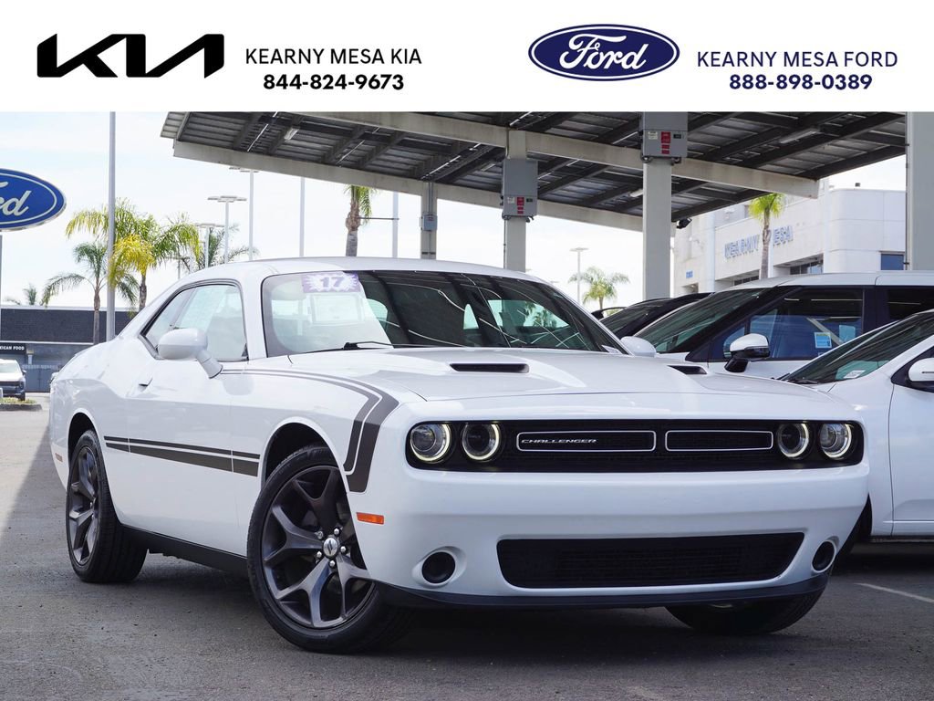 Used 2017 Dodge Challenger SXT