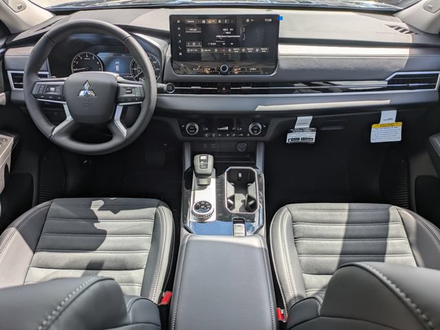 New 2026 Mitsubishi Outlander SE FWD image 17