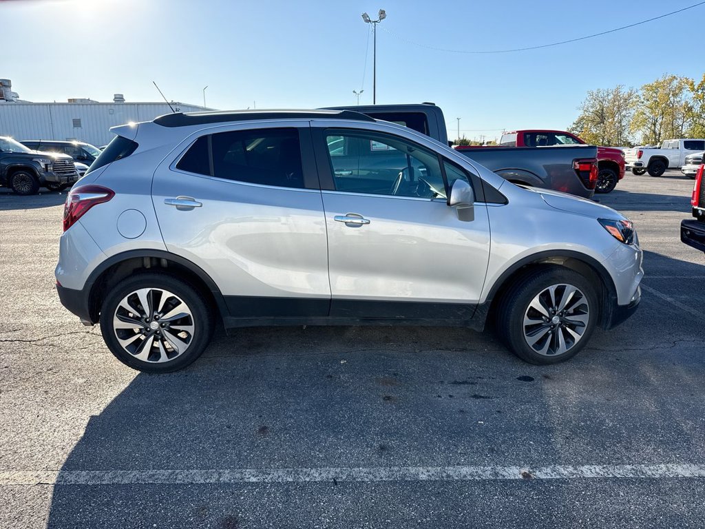 Used 2022 Buick Encore Preferred w/ Safety Package II AWD/4WD image 4
