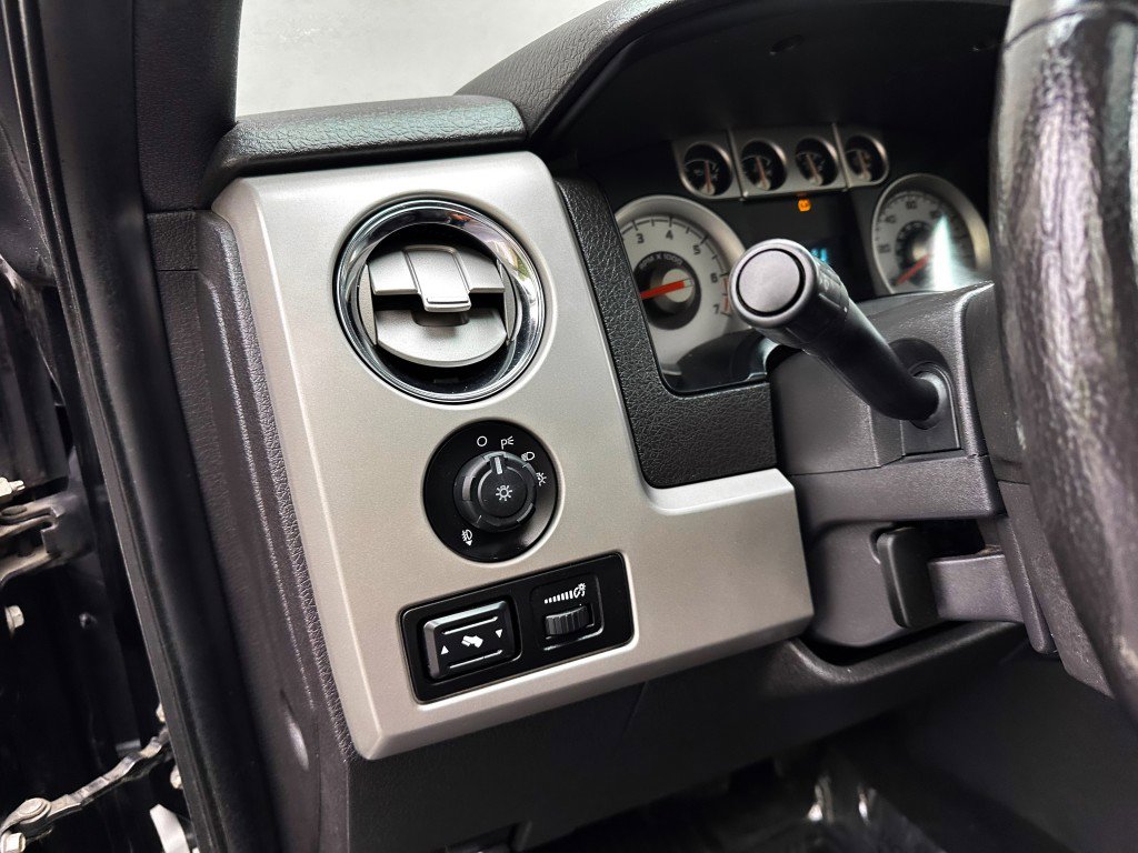 Used 2010 Ford F150 FX4 AWD/4WD image 24