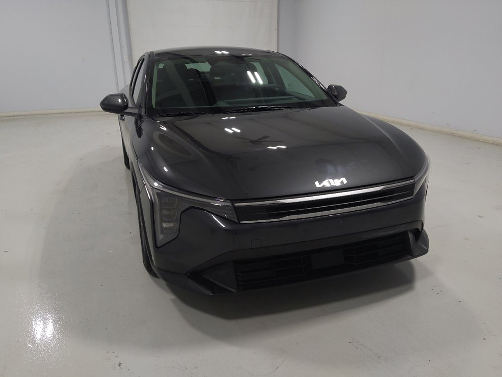 Used 2025 Kia K4 FWD image 14