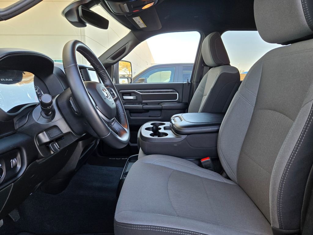 Used 2024 RAM 2500 Big Horn w/ Bed Utility Group image 9