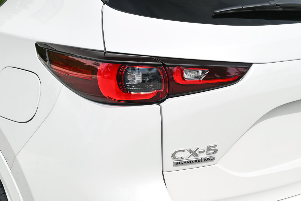 Certified 2024 MAZDA CX-5 Signature AWD/4WD image 41