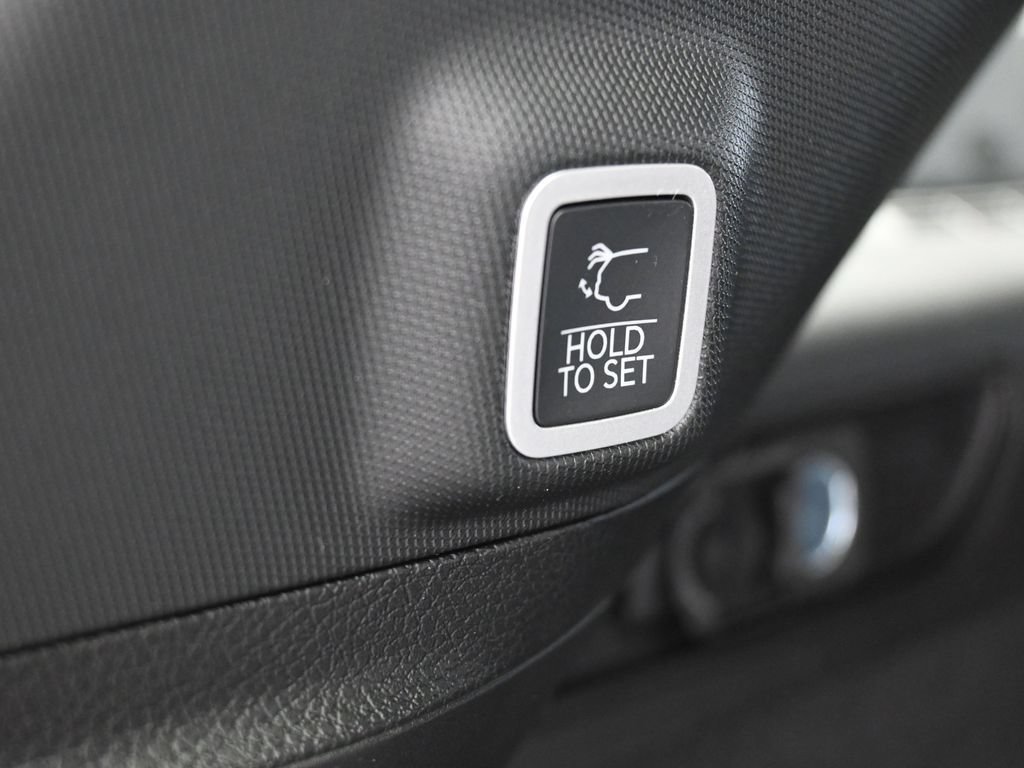 New 2025 Jeep Grand Cherokee Summit AWD/4WD image 40