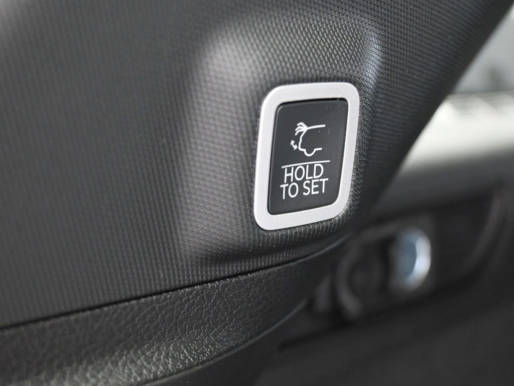 New 2025 Jeep Grand Cherokee Summit image 40