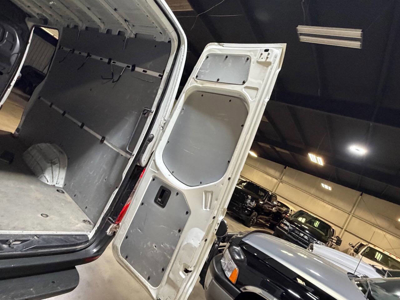 Used 2020 Freightliner Sprinter 2500 image 31