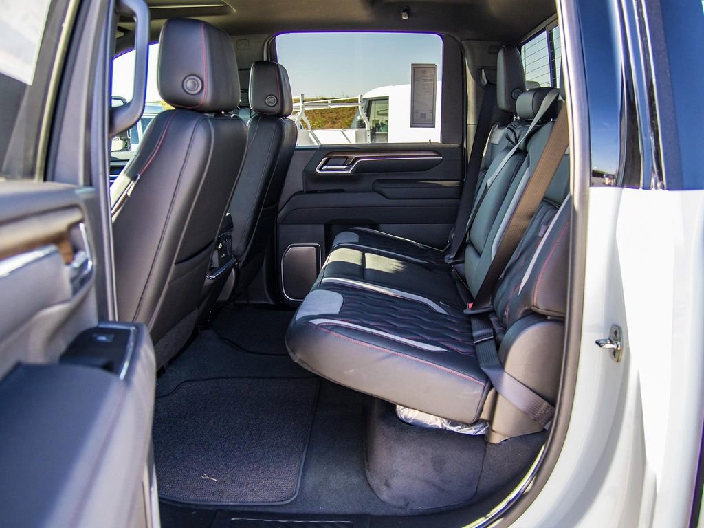 Used 2025 Chevrolet Silverado 3500 High Country w/ High Country Premium Package image 33