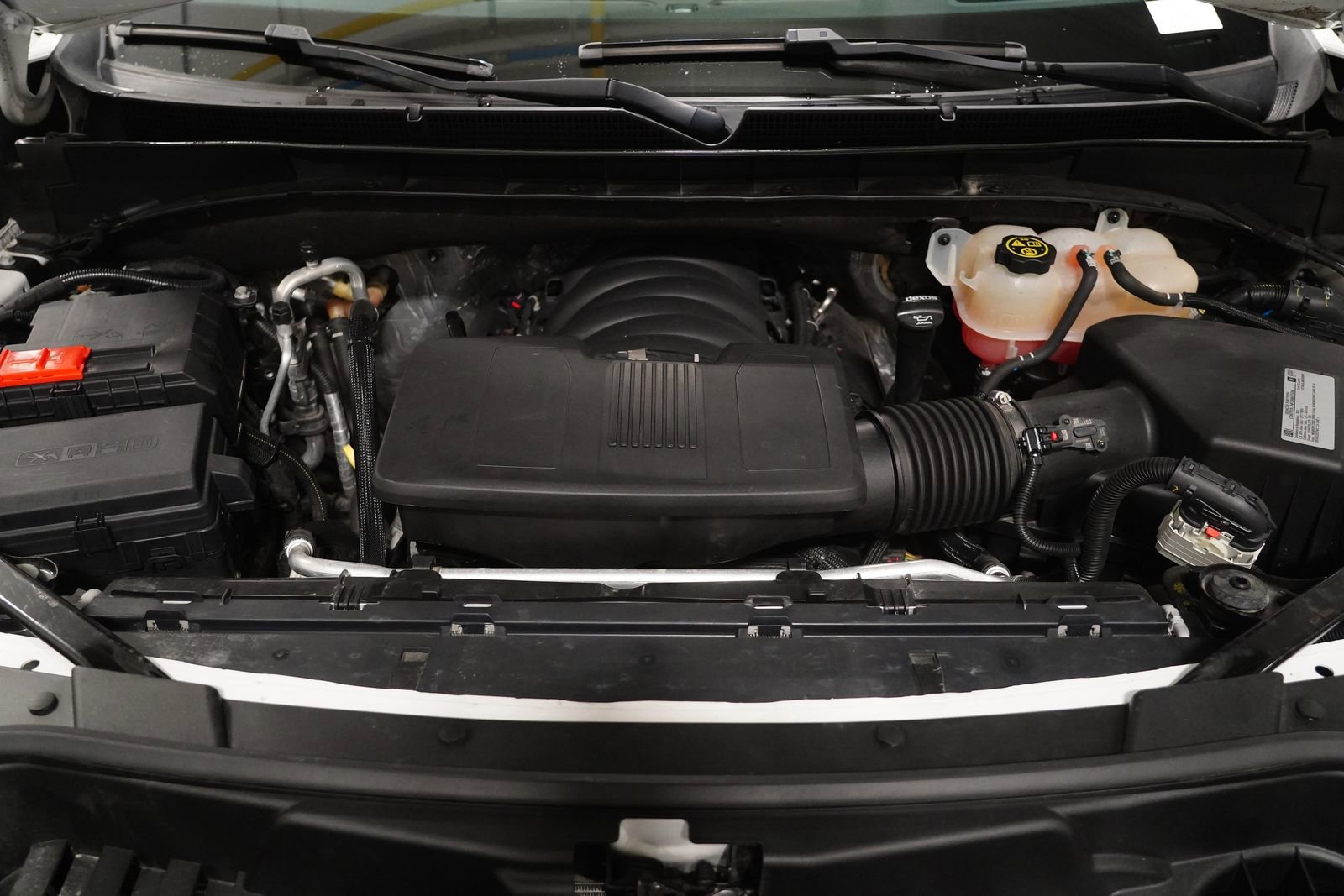 Used 2021 Cadillac Escalade ESV Premium Luxury w/ Driver Assist Tech Package image 35