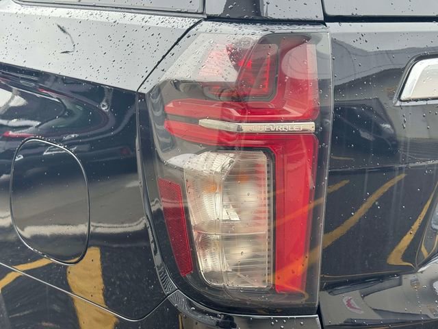 Used 2023 Chevrolet Tahoe High Country AWD/4WD image 15