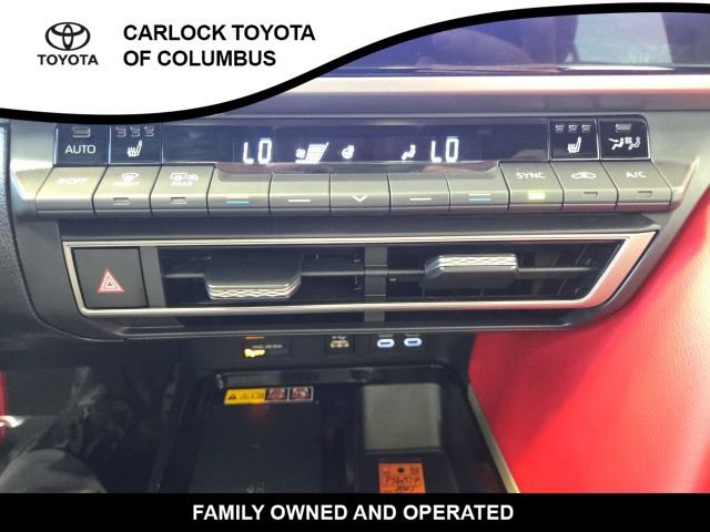 Used 2025 Toyota Camry XSE FWD image 27