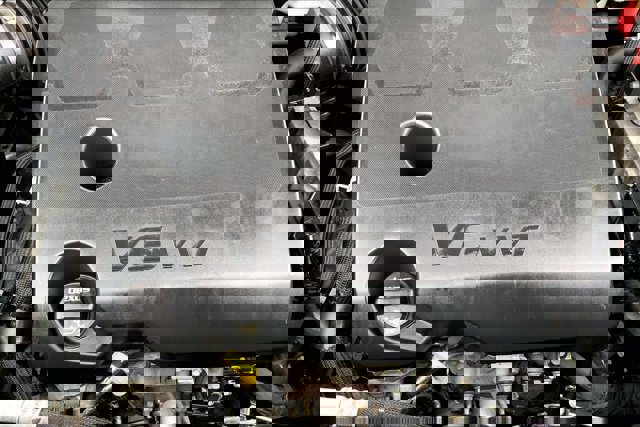 Used 2022 Buick Enclave Premium w/ Surround and Sites Package AWD/4WD image 32