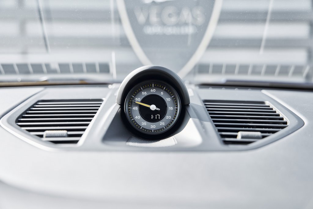 Used 2025 Porsche 911 GT3 w/ Chrono Package image 75