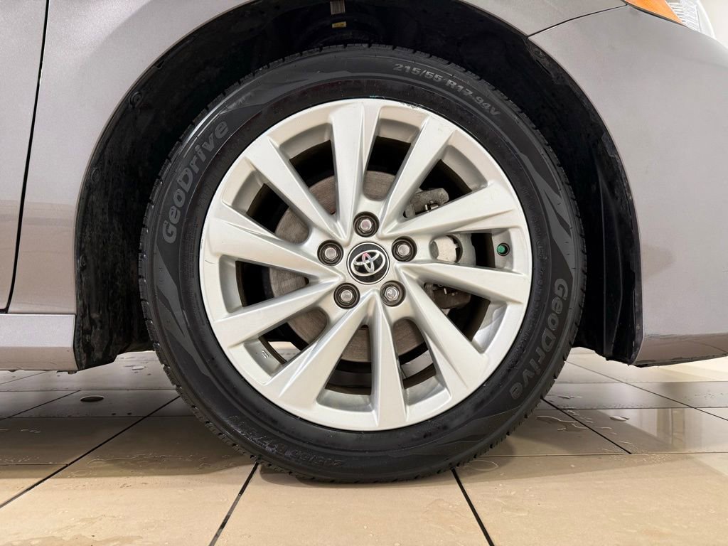 Certified 2024 Toyota Camry LE image 9