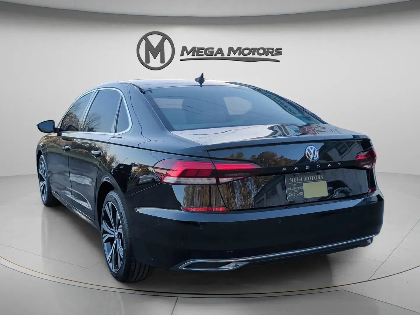 Used 2020 Volkswagen Passat 2.0T SEL image 5