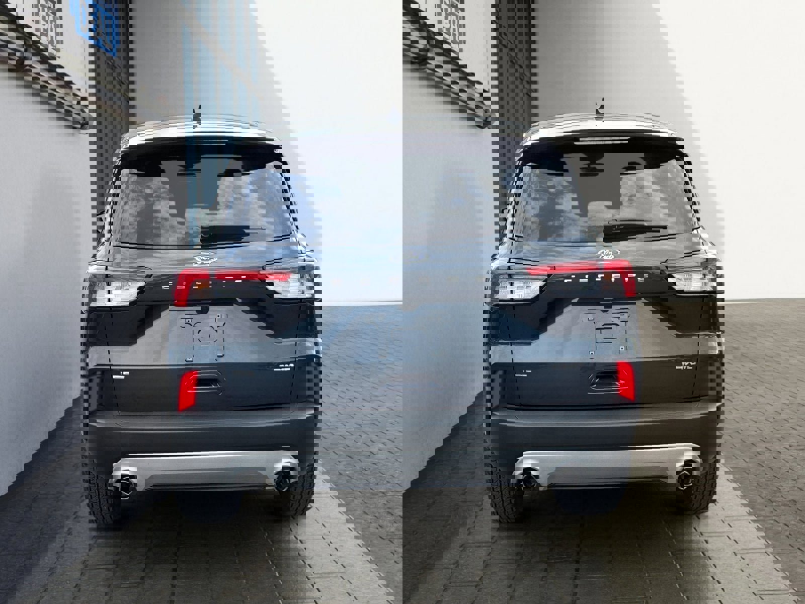 Used 2022 Ford Escape SE w/ Convenience Package image 4