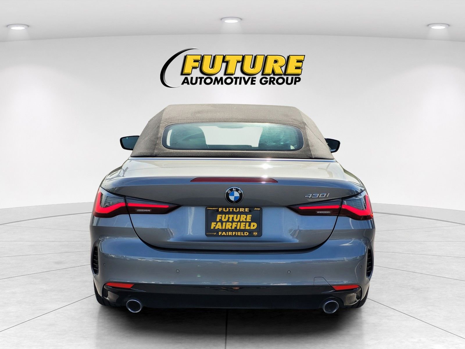 Used 2024 BMW 430i Convertible image 5