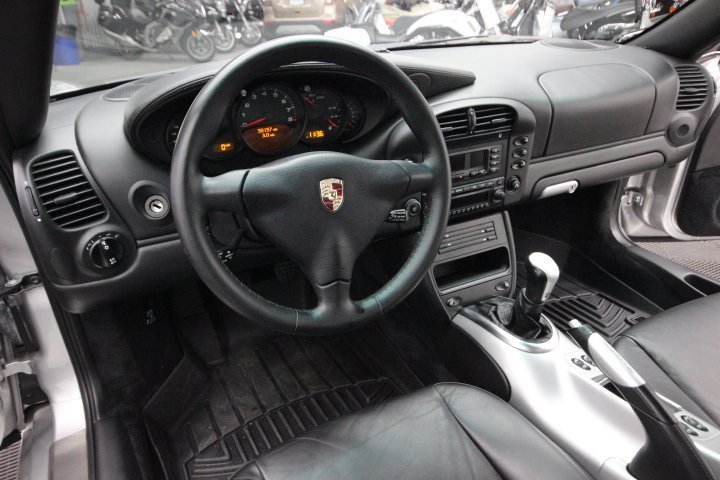 Used 2004 Porsche 911 Carrera 4S image 26