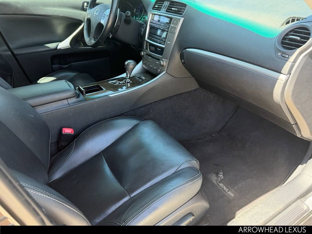 Used 2011 Lexus IS 250 w/ Premium Pkg Value Edition image 14