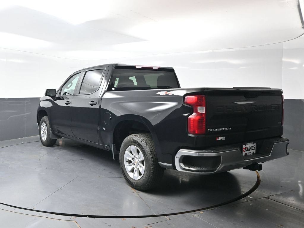 Used 2025 Chevrolet Silverado 1500 LT AWD/4WD image 11