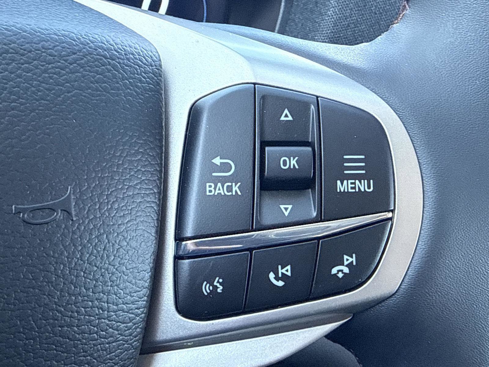 New 2026 Ford Explorer Active w/ Active Comfort Package image 21