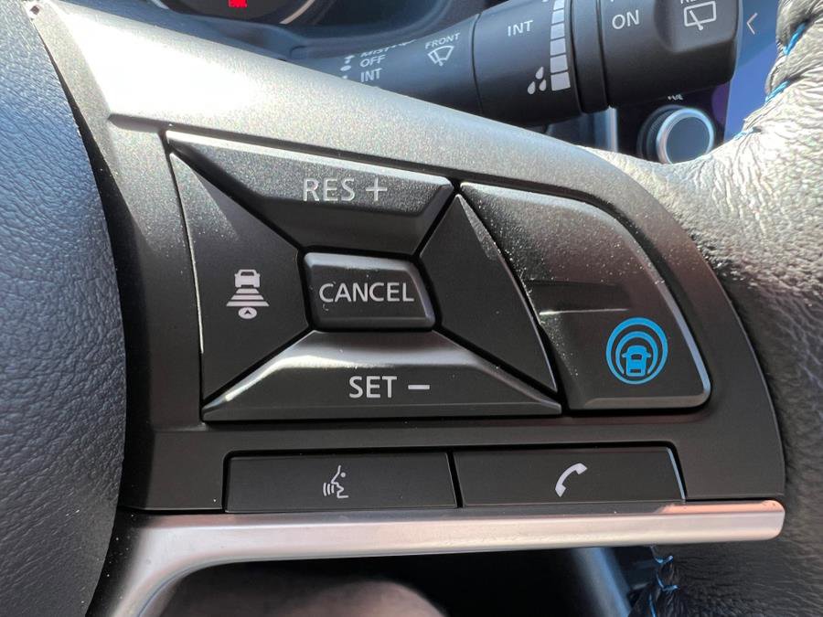 Used 2024 Nissan Leaf SV Plus image 14