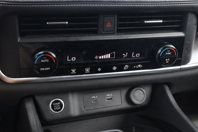 Certified 2023 Nissan Rogue SV AWD/4WD image 23